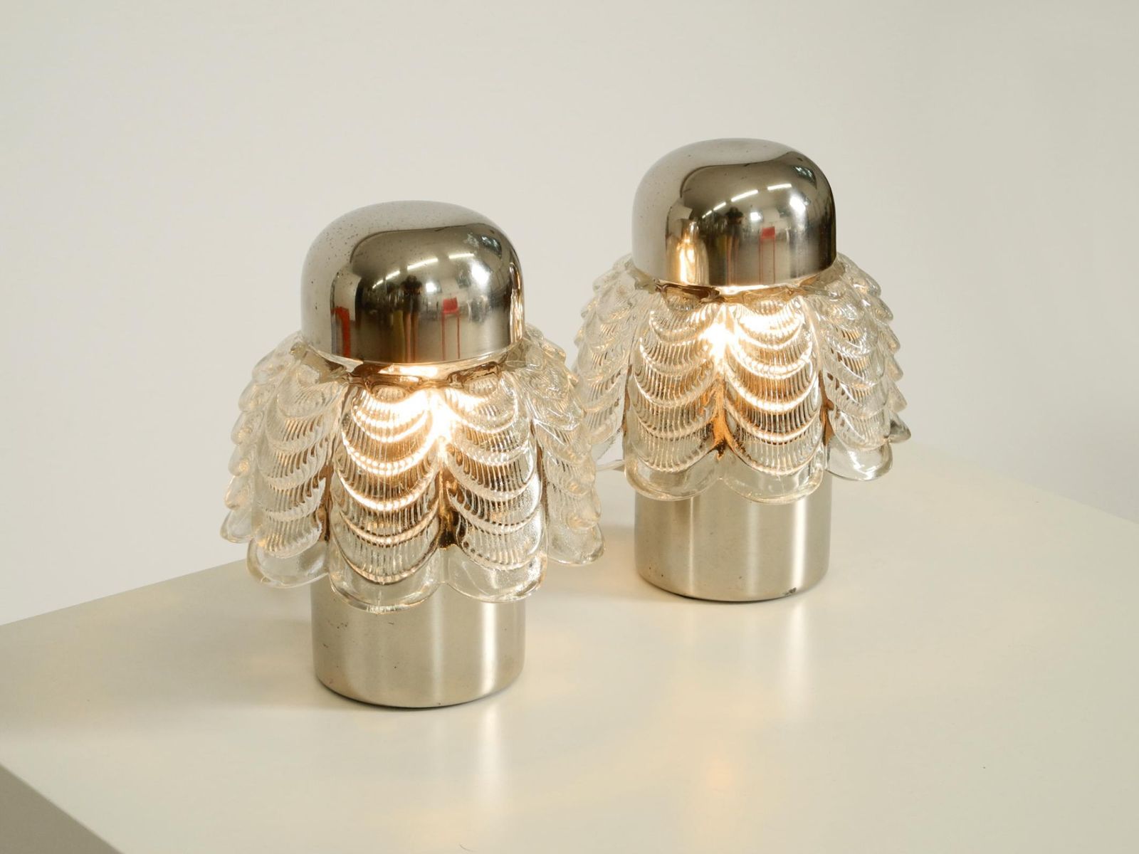 Lampes de table en métal et verre, VEB Narva Leuchtenbau, années 1960 - lot de deux photo vintage