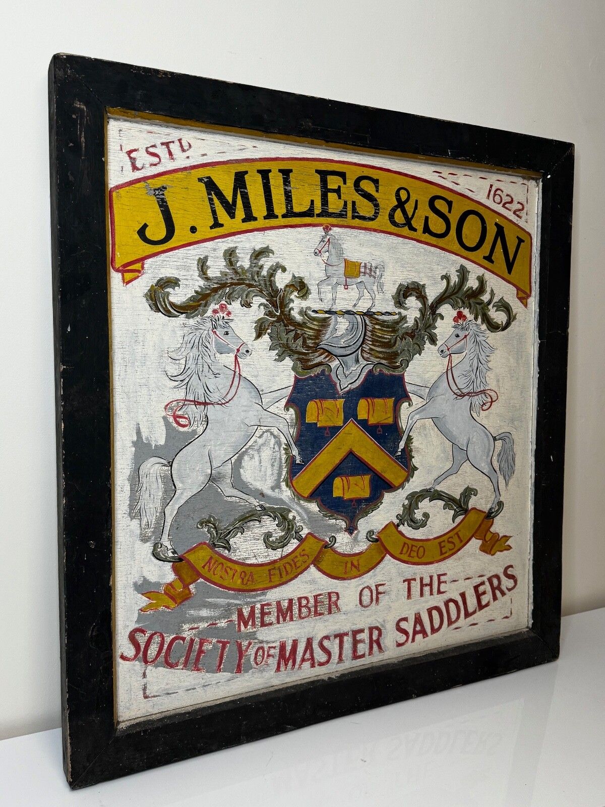 Vintage Heraldisch Handelsreclamebord J.Miles & Son Master Saddlers Dorchester photo for sale