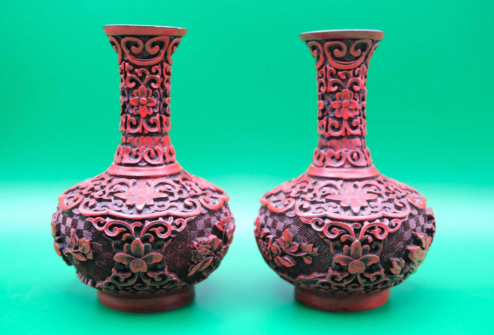 Chinese Cinnabar-stijl vazen, kunstlak resin, Chinese Cinnabar-stijl balustervazen photo furniture