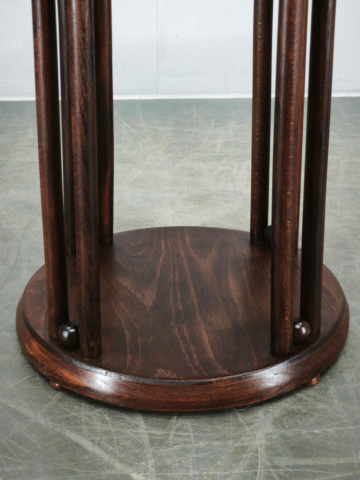 Fledermaus Vienna Secession Bentwood tafel, Oostenrijk, ca. 1900 photo buy