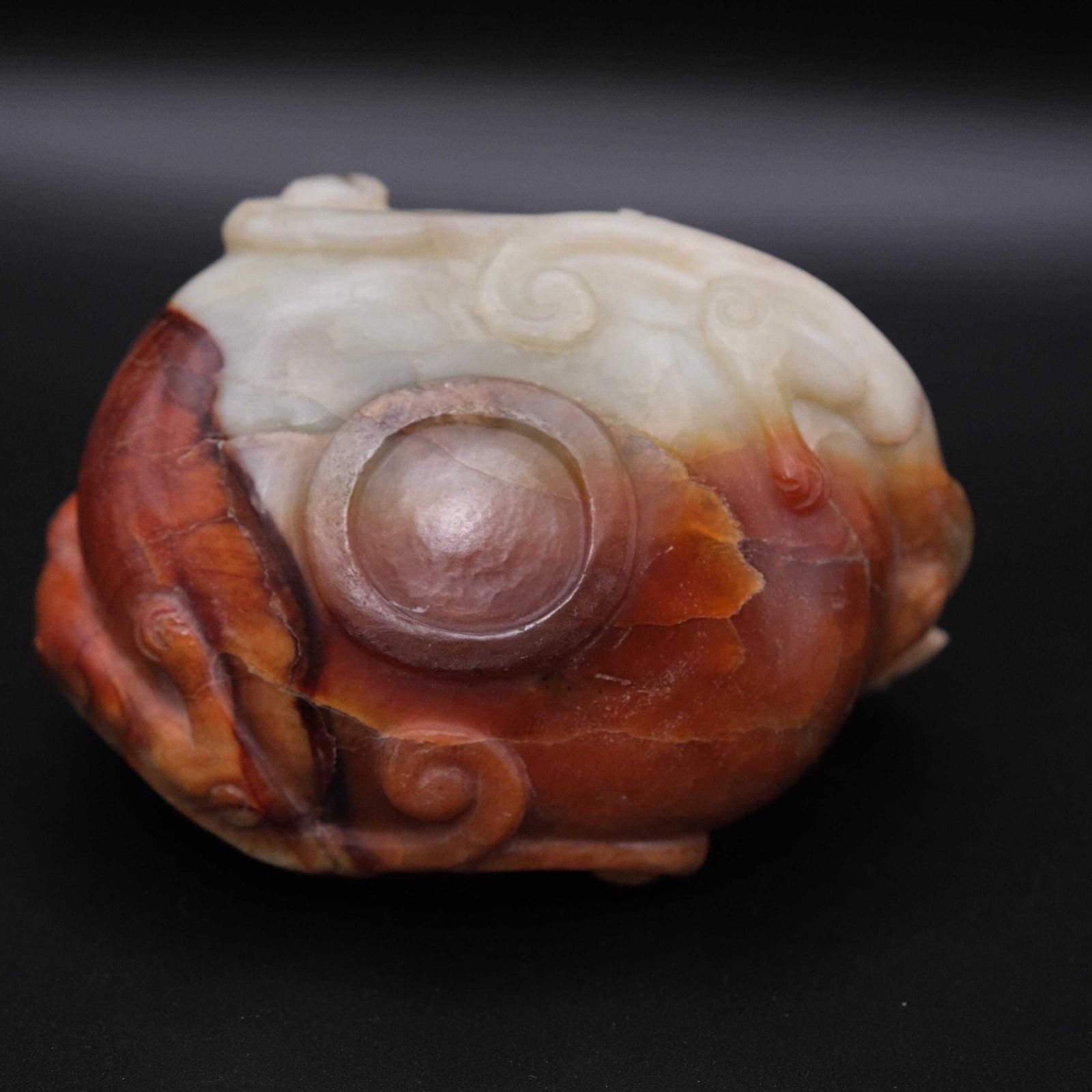 Chinees gesneden hardsteen chilong draak waterdruppelaar / penseelwasser, 20e eeuw, scholar's desk piece photo vinterior