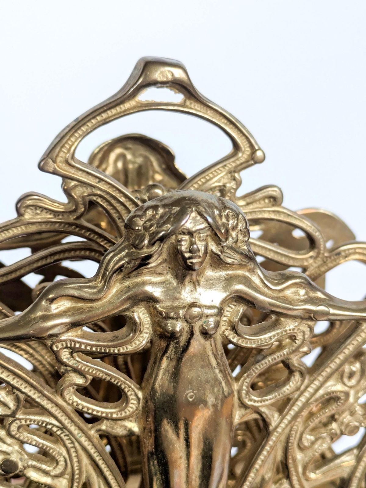 Vintage Frans art nouveau messing brievenhouder / bureauorganizer / servethouder met nimffiguur photo vinterior