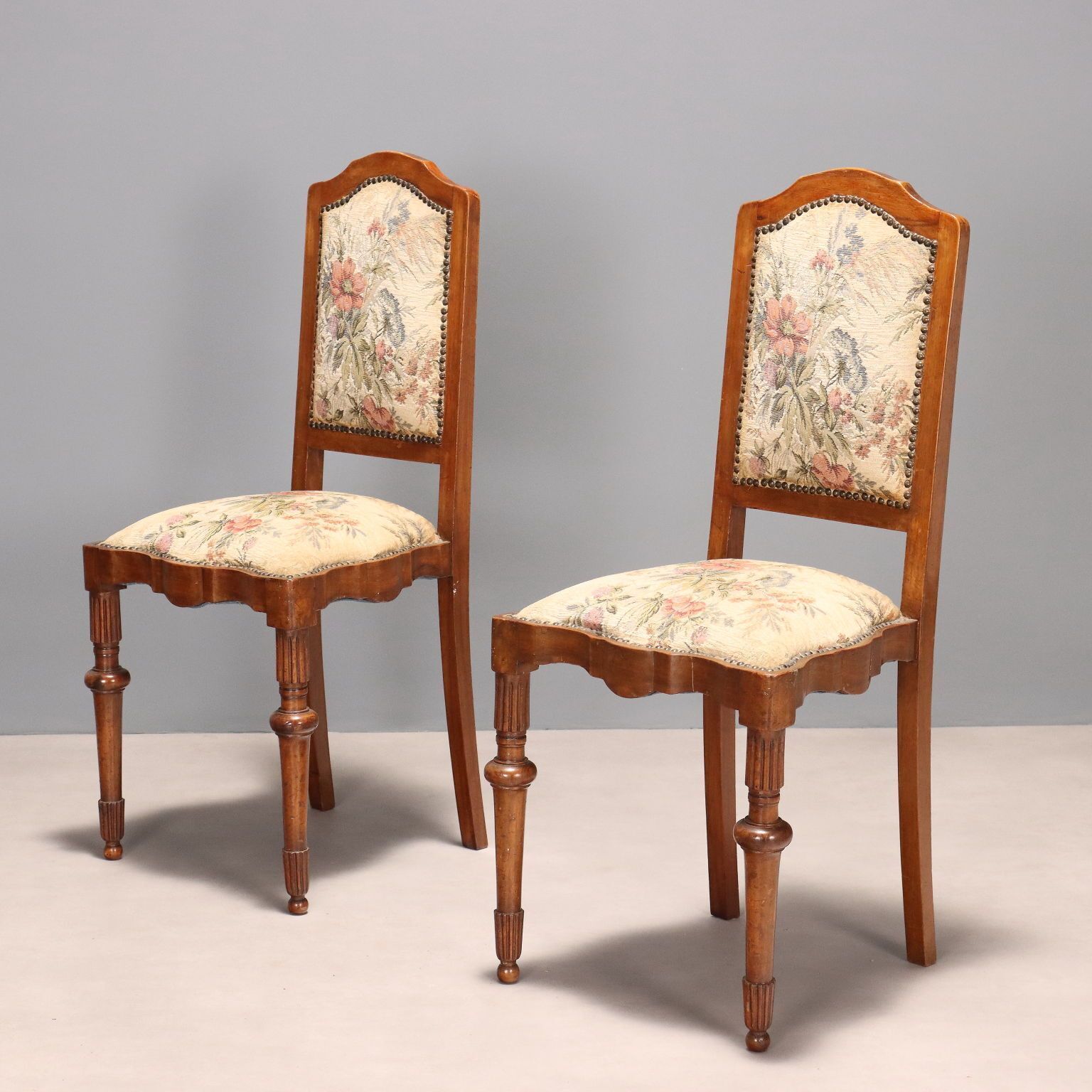 Ensemble de chaises Art déco en noyer et loupe de noyer, Italie, XIXe siècle photo buy