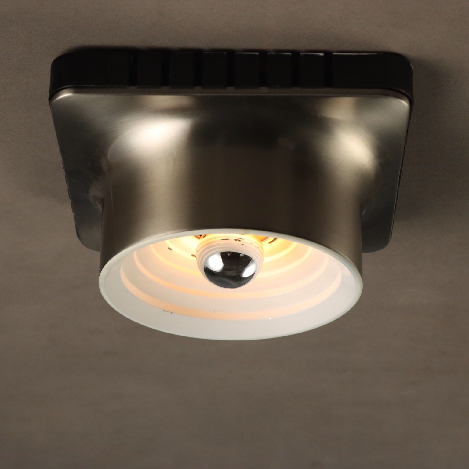 1960s 1970s Wall Lamp photo for sale