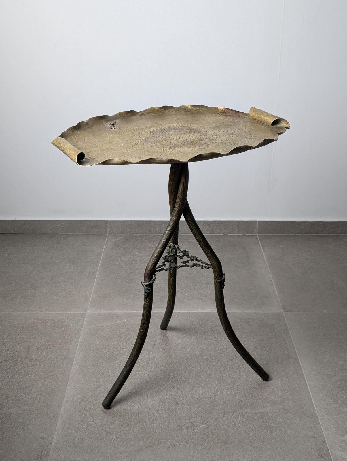 Table Art Nouveau japonaise en bronze et laiton avec libellule, années 1920