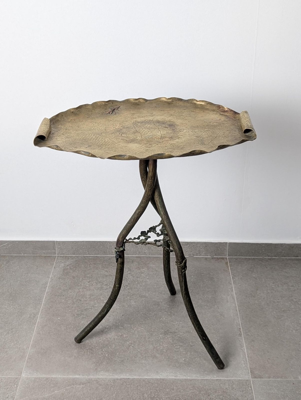 Table Art Nouveau japonaise en bronze et laiton avec libellule, années 1920 photo buy