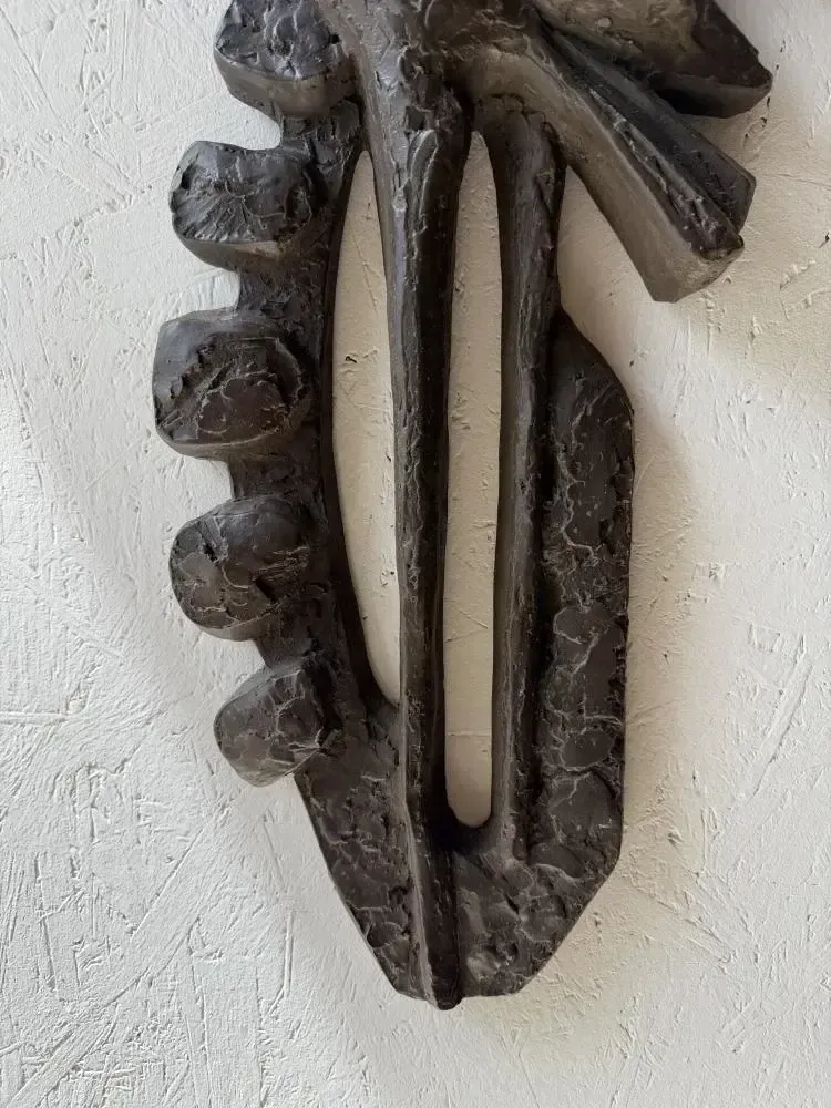 Brutalist Wall Sculpture With Birds Ars Munda photo vinterior
