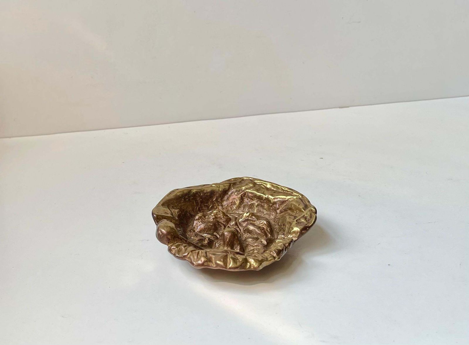 'Miner' Mike Keeler 'The Old Man And The Sea' Ashtray In Brass, Signed, 1967 photo buy