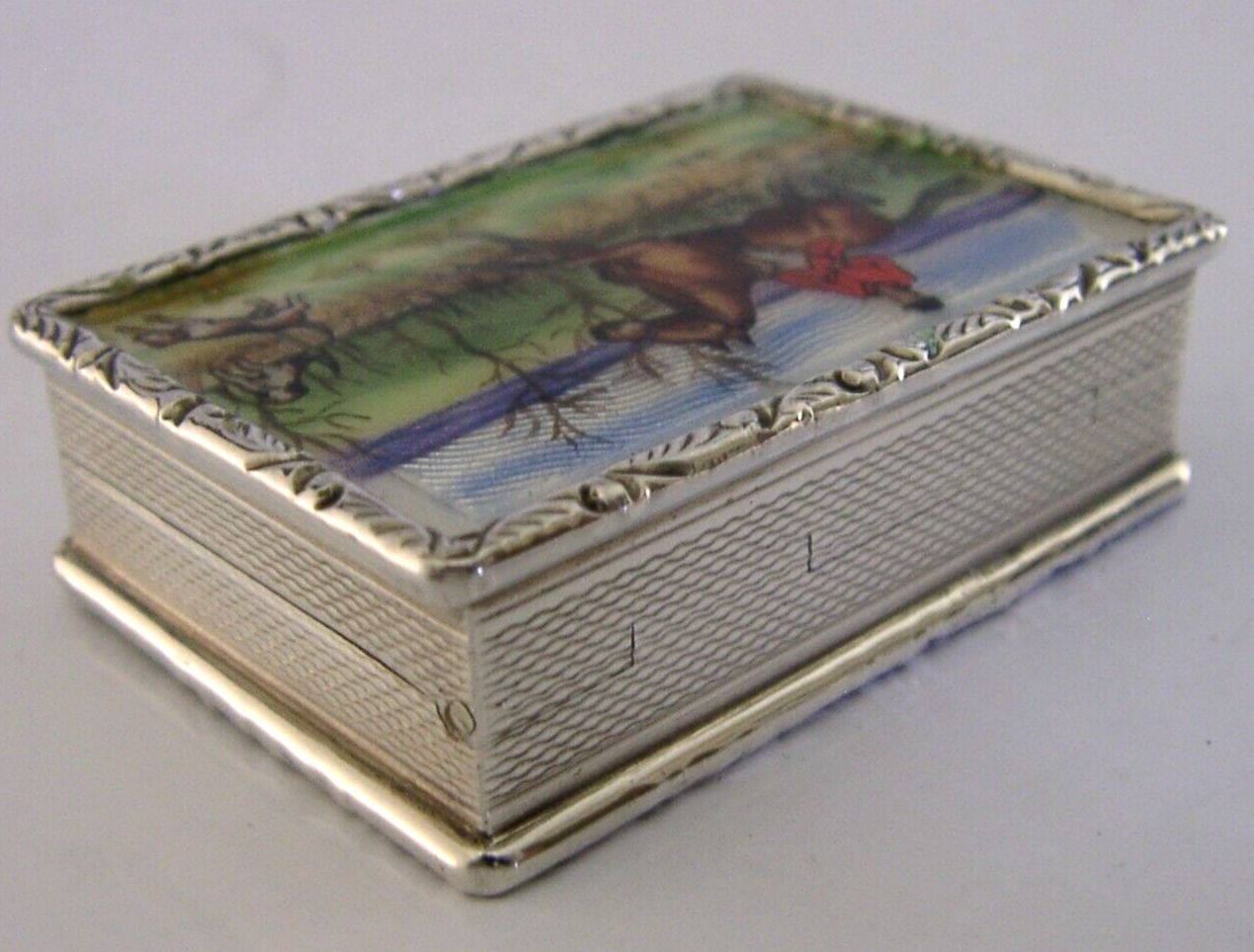 Tabatière en argent sterling et émail, scène de chasse à courre, 1977 photo buy