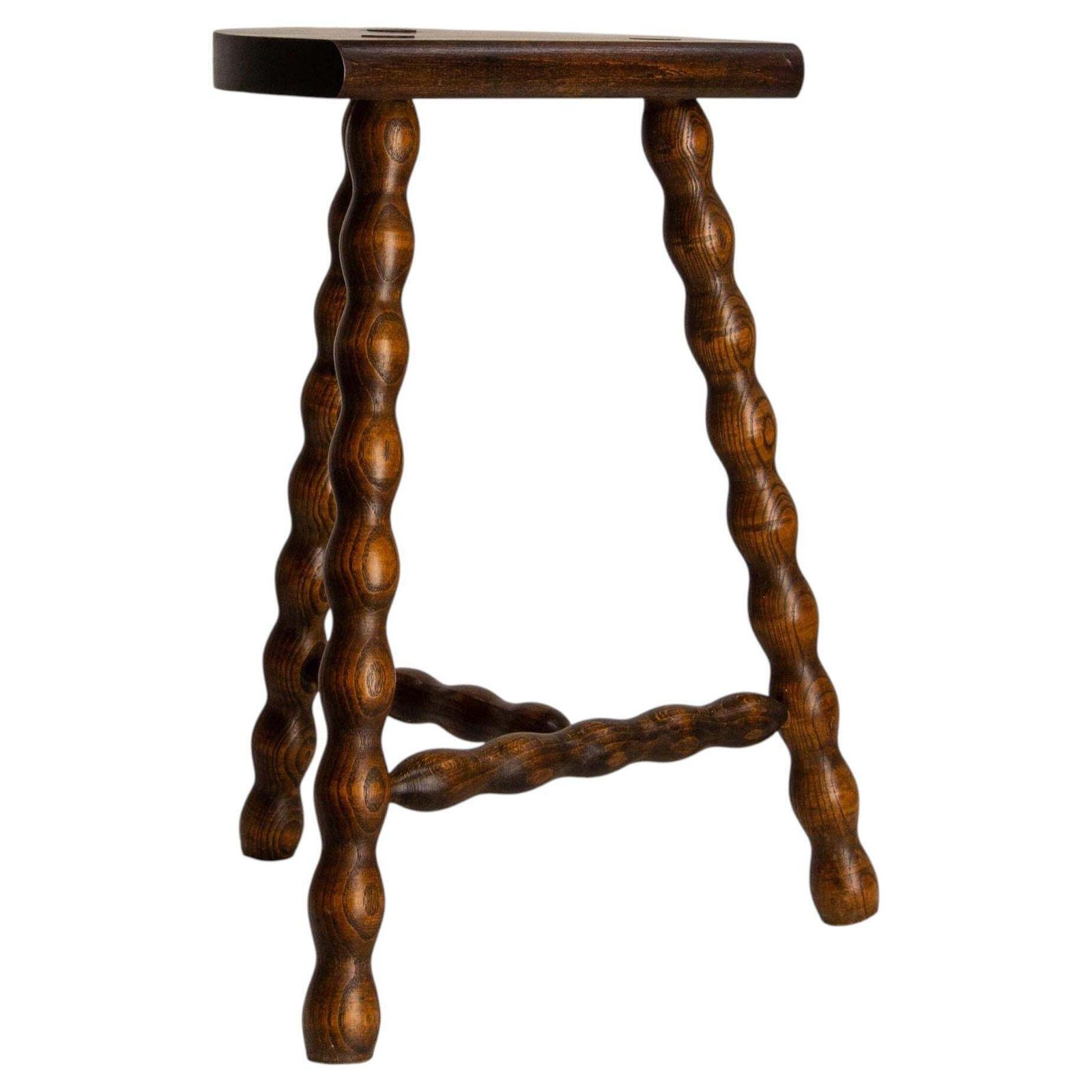 Tabouret tripode en hêtre, demi-lune, France, vers 1960