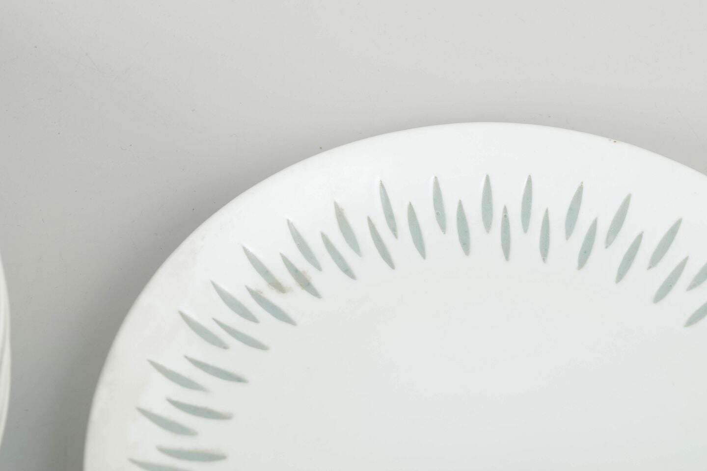 Service de six assiettes à salade/dessert en porcelaine Friedl Holzer-Kjellberg pour Arabia photo for sale