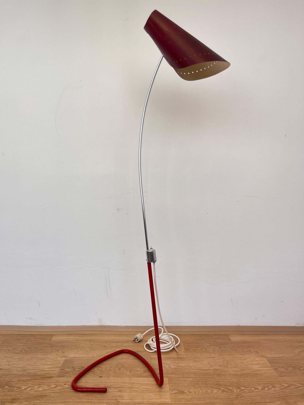 Luminaires Lampadaire mid-century au design organique par Josef Hůrka, années 1960 / Napako photo