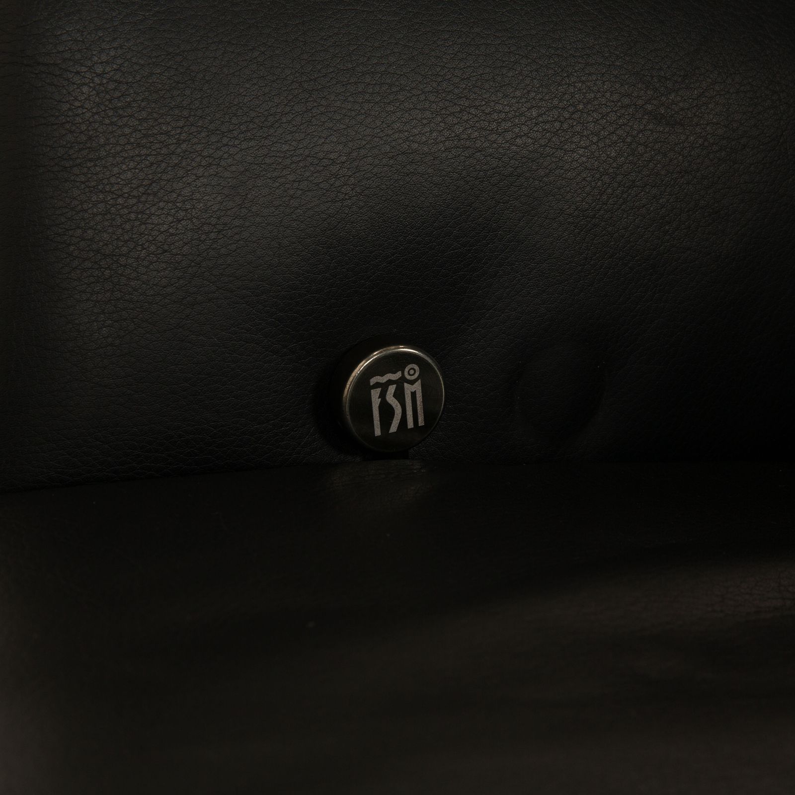 Fsm Filou Leren Fauteuil Zwart Large photo vinterior