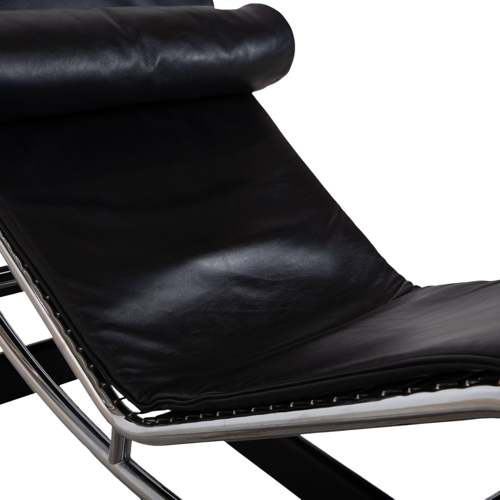 Cassina Le Corbusier Lc 4 Leather Chaise Lounge Black Bauhaus photo buy