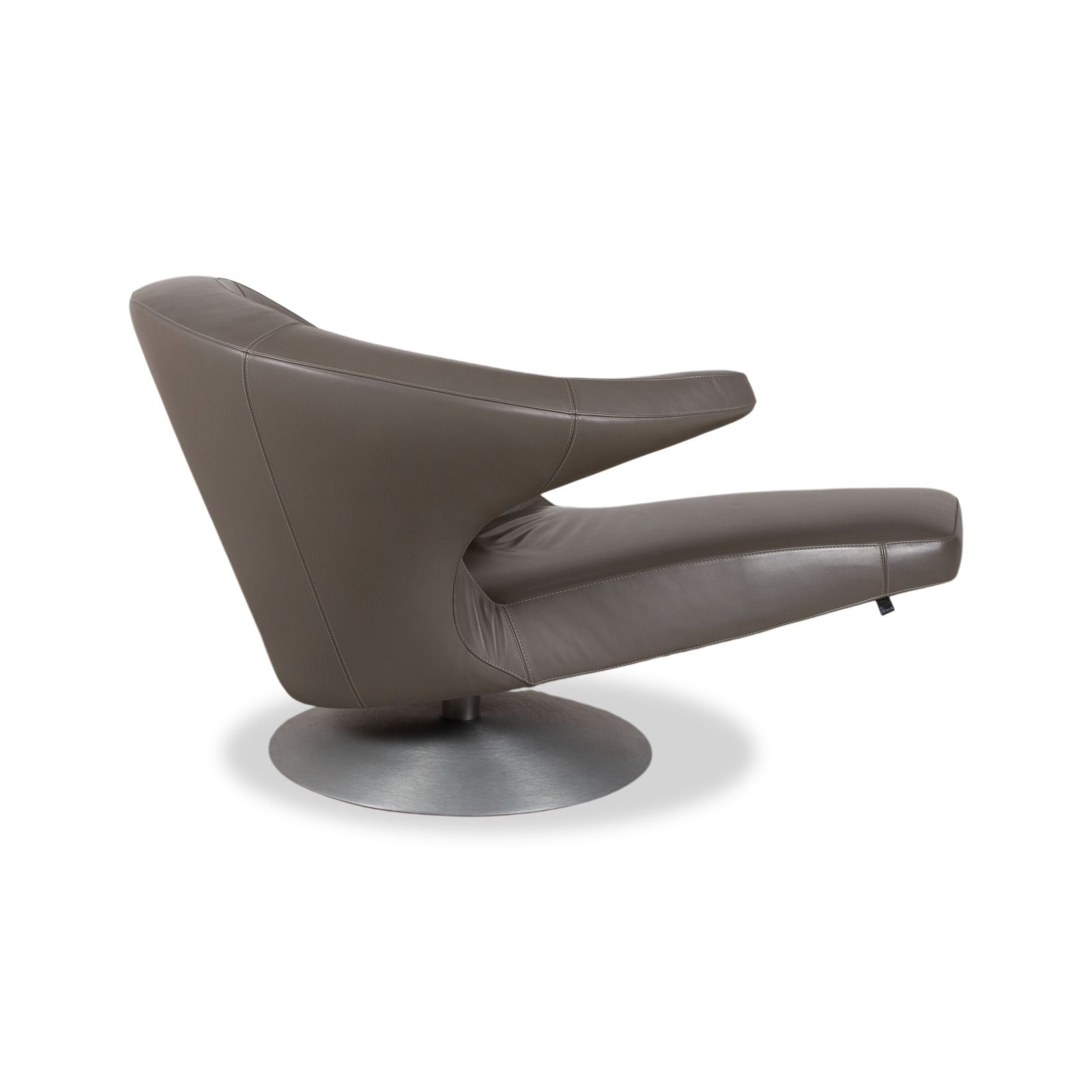 photo furniture Fauteuil pivotant Leolux Parabolica en cuir gris