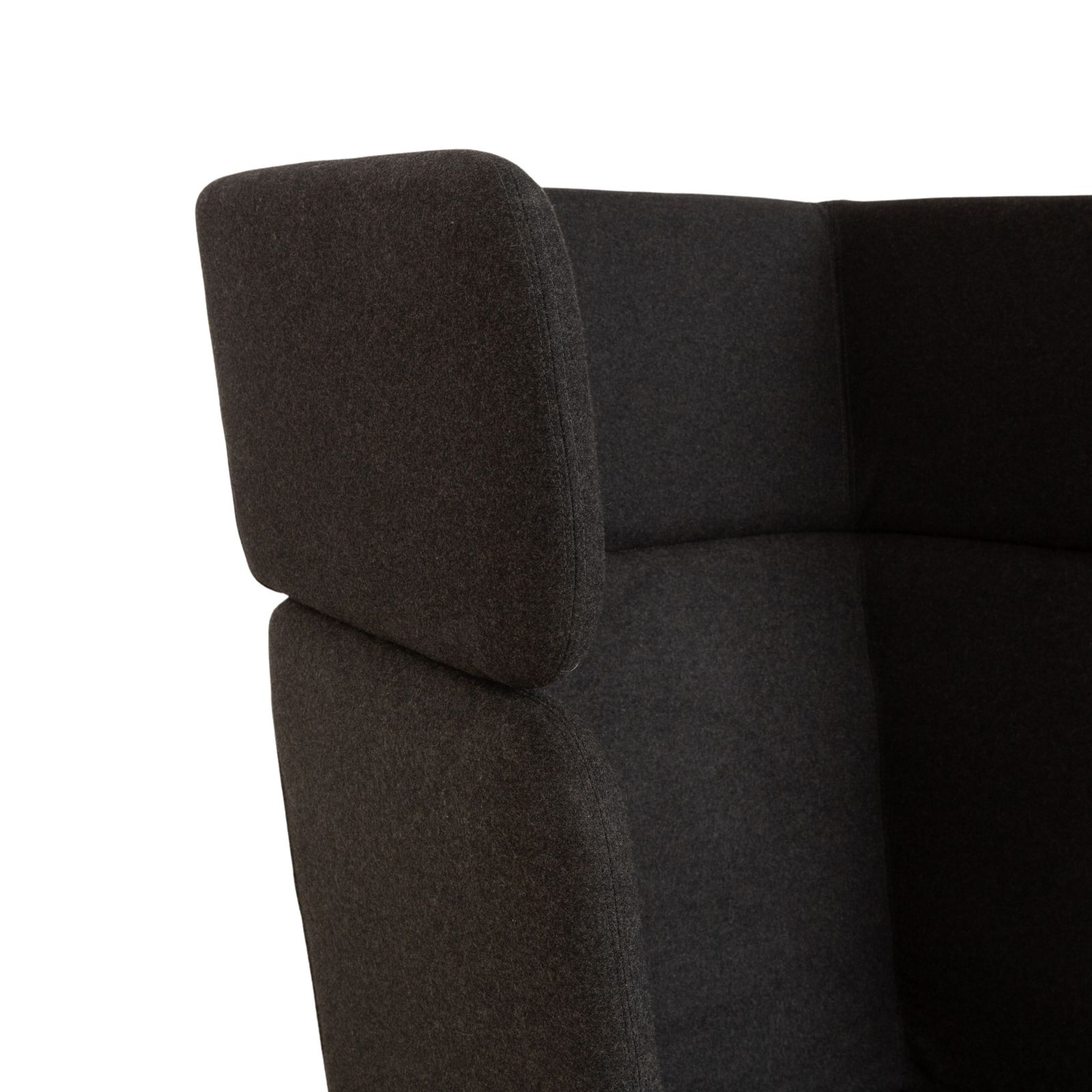 Fauteuil en tissu gris foncé photo 1564.0