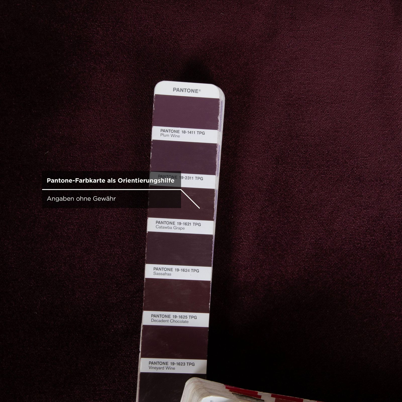 Tabouret Brühl Embrace en tissu, chrome, velours, velvet, violet, aubergine photo vinterior