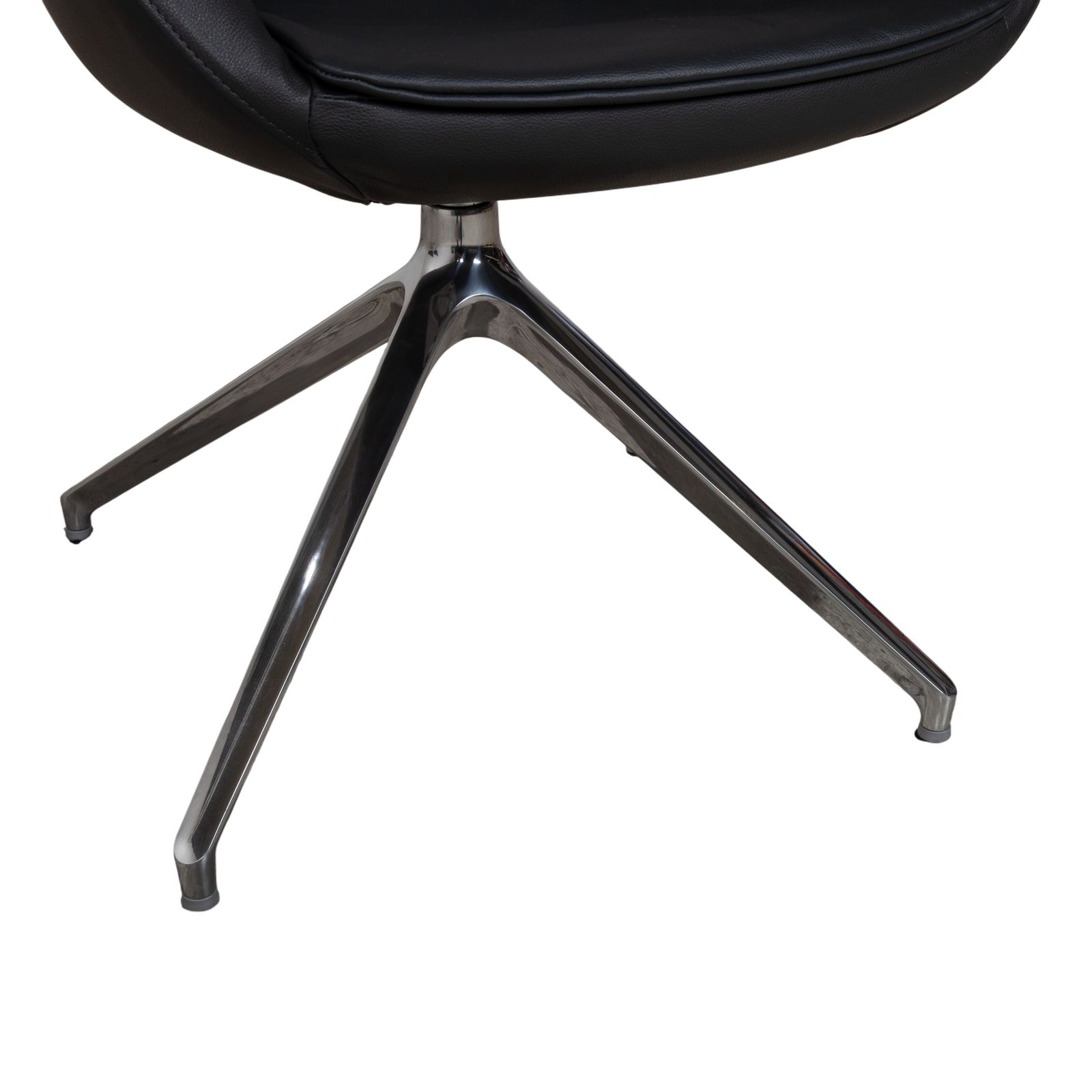 photo for sale Ensemble de 4 chaises et tabourets en cuir Signet Mailo, brun et gris, pour salle à manger