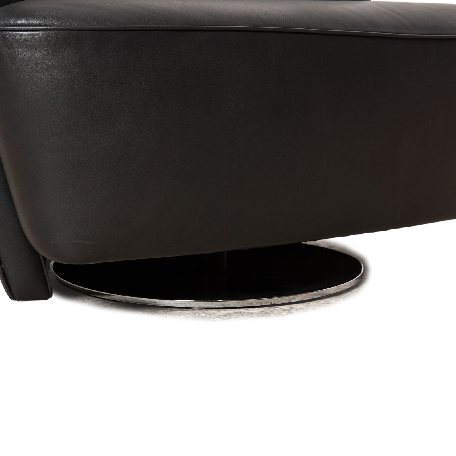 photo furniture Walter Knoll Drift Leren Fauteuil Set Zwart Manuele Draaifunctie