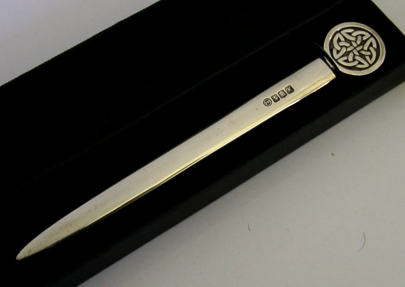 Coupe-papier celte en argent sterling écossais 1997, avec écrin, 47 g photo furniture