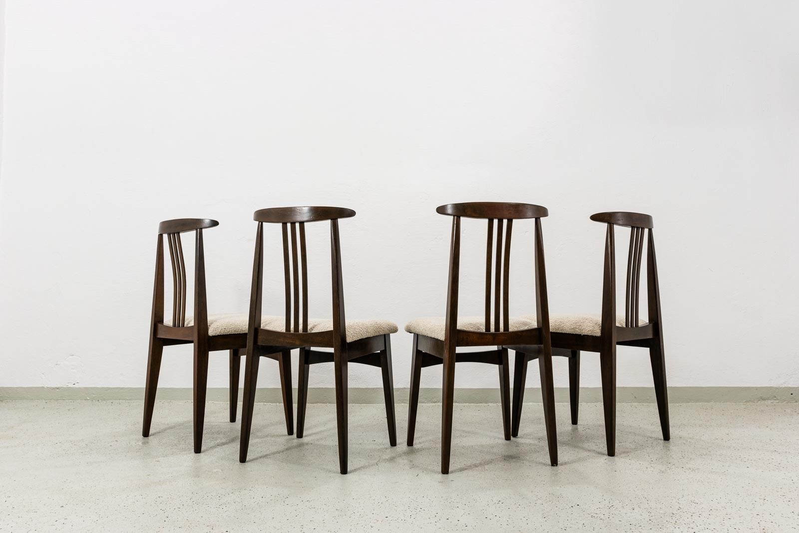 Vintage eetkamerstoelen ontworpen door M. Zieliński, jaren 1960, set van 4 photo for sale