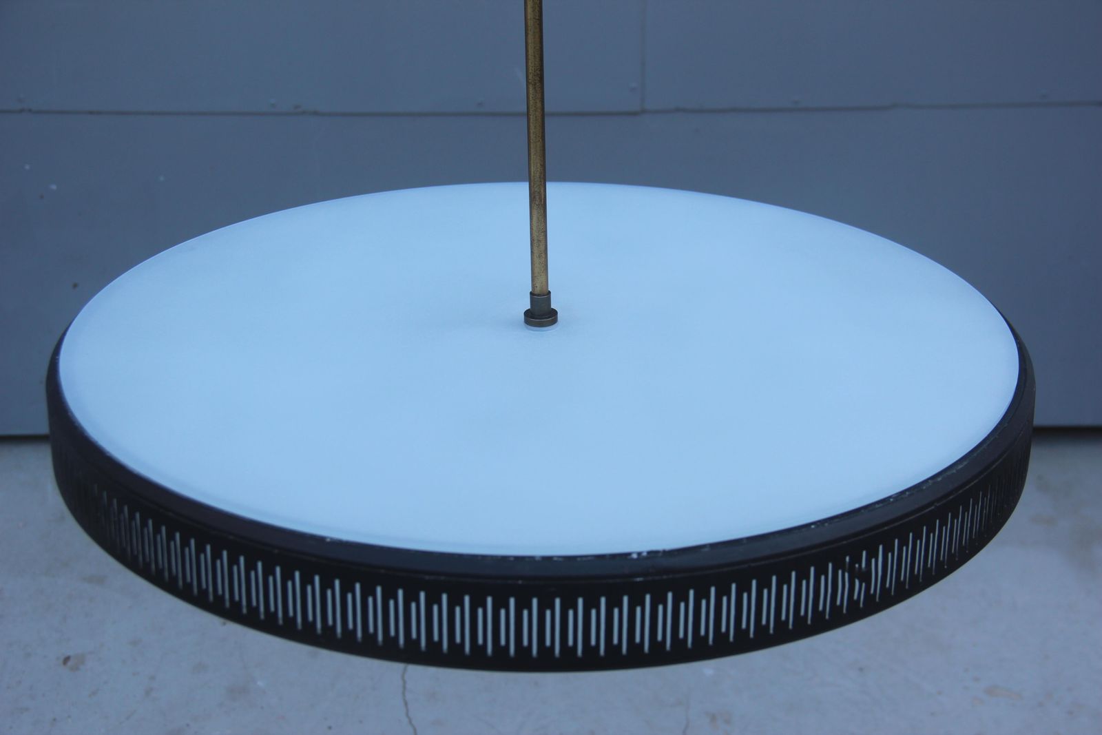 photo furniture Midcentury Black Round Chandelier Gold Glass White Stilnovo Italian Design, 1950