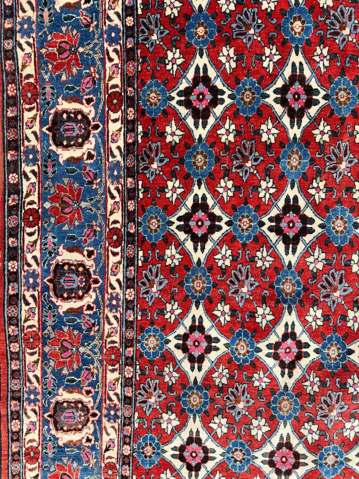 photo vinterior Antiek Veramin tapijt 2,19 m x 1,44 m