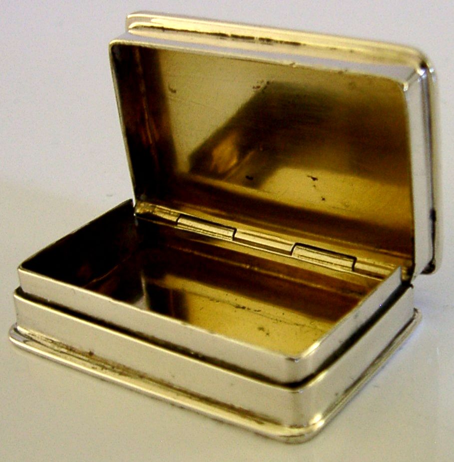 English Cast Solid Silver Windsor Castle Top Box 1977 photo for sale