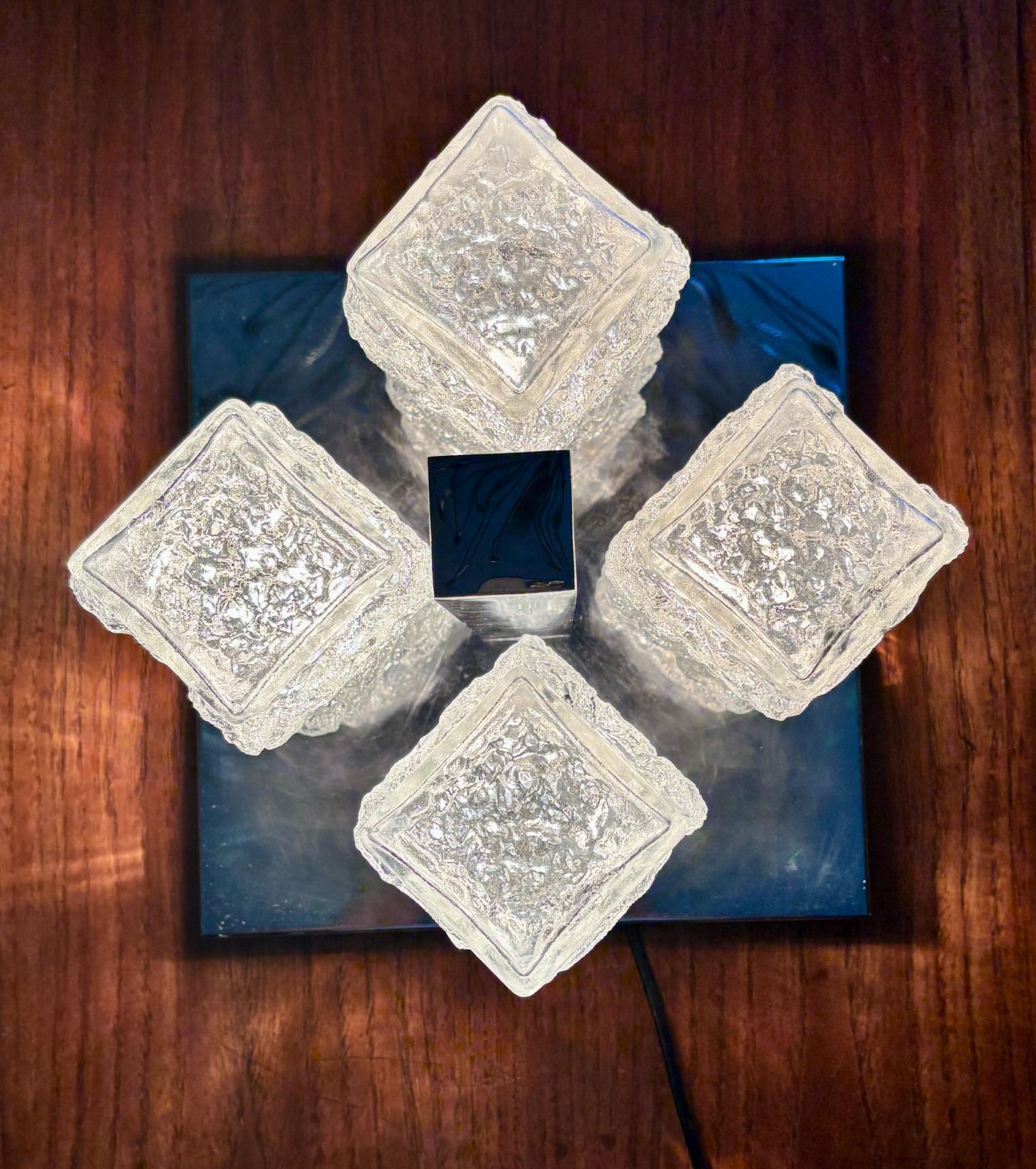 Hillebrand "Ice Cube" Plafondlamp photo for sale