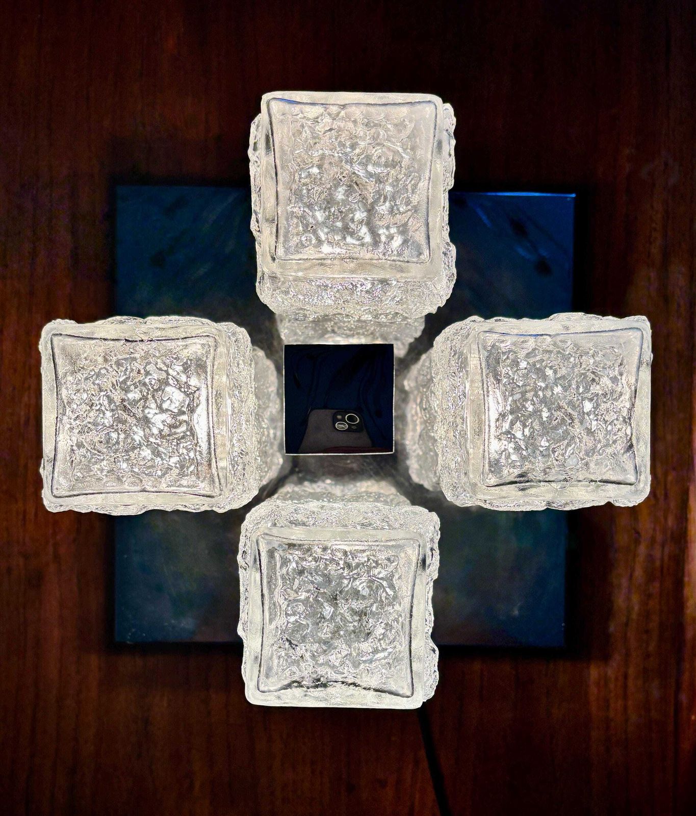 photo furniture Hillebrand "Ice Cube" Plafondlamp