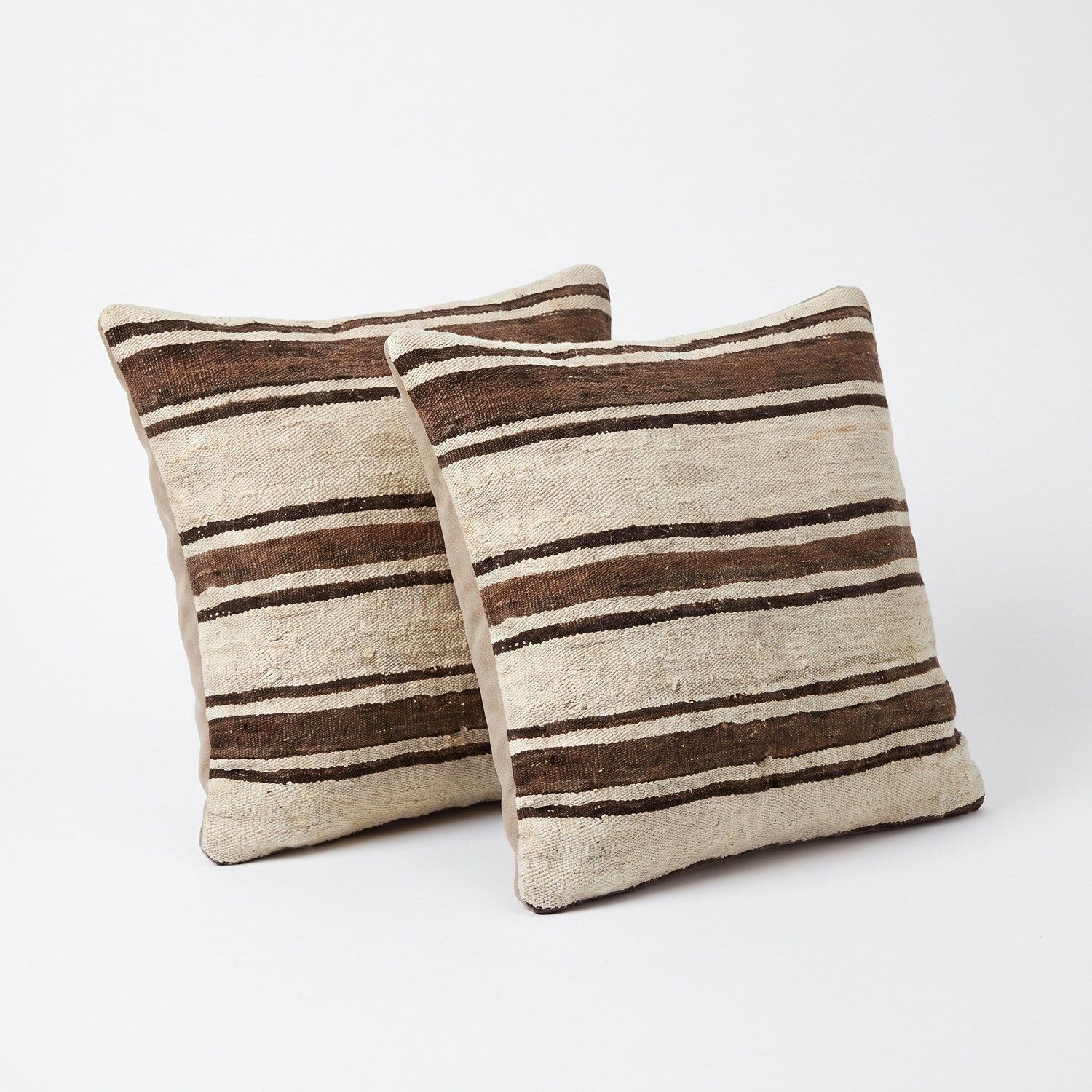 Anatolian Oushak Kilim Pillow Cover 60 X 60 Cm   Set Of Two photo for sale