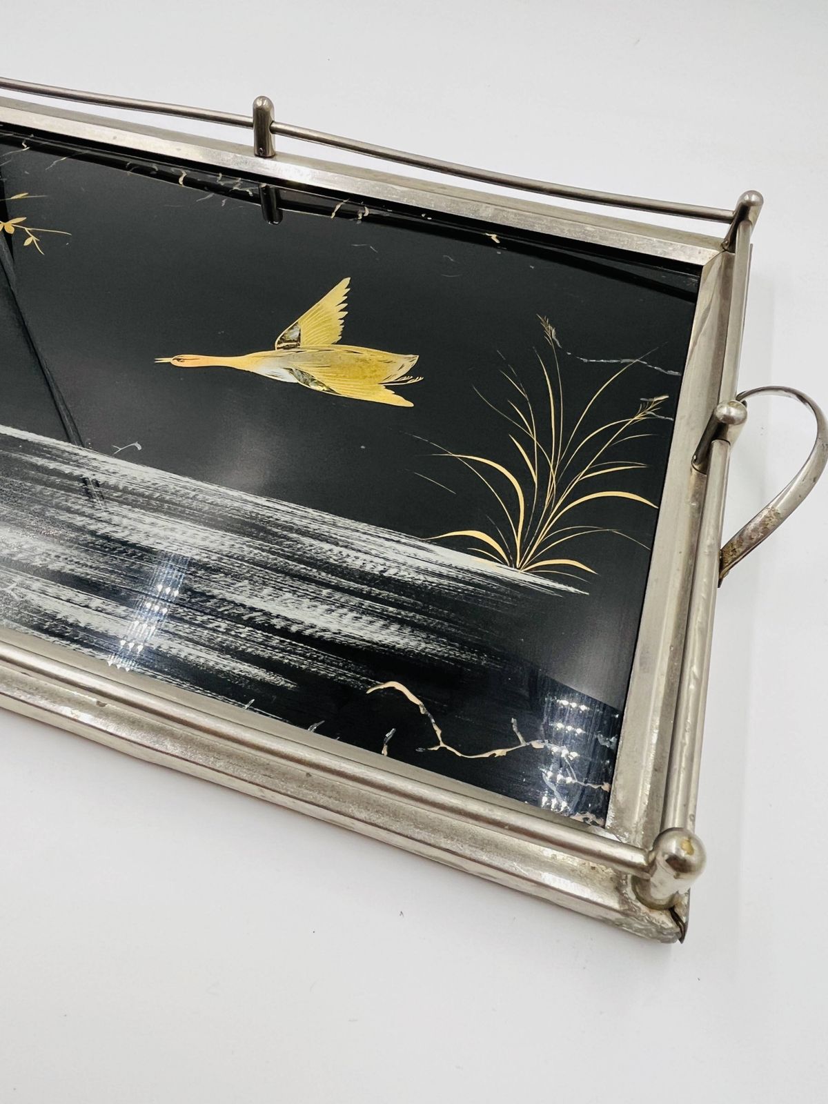 Art Deco dienblad, beschilderd glas en parelmoer photo buy