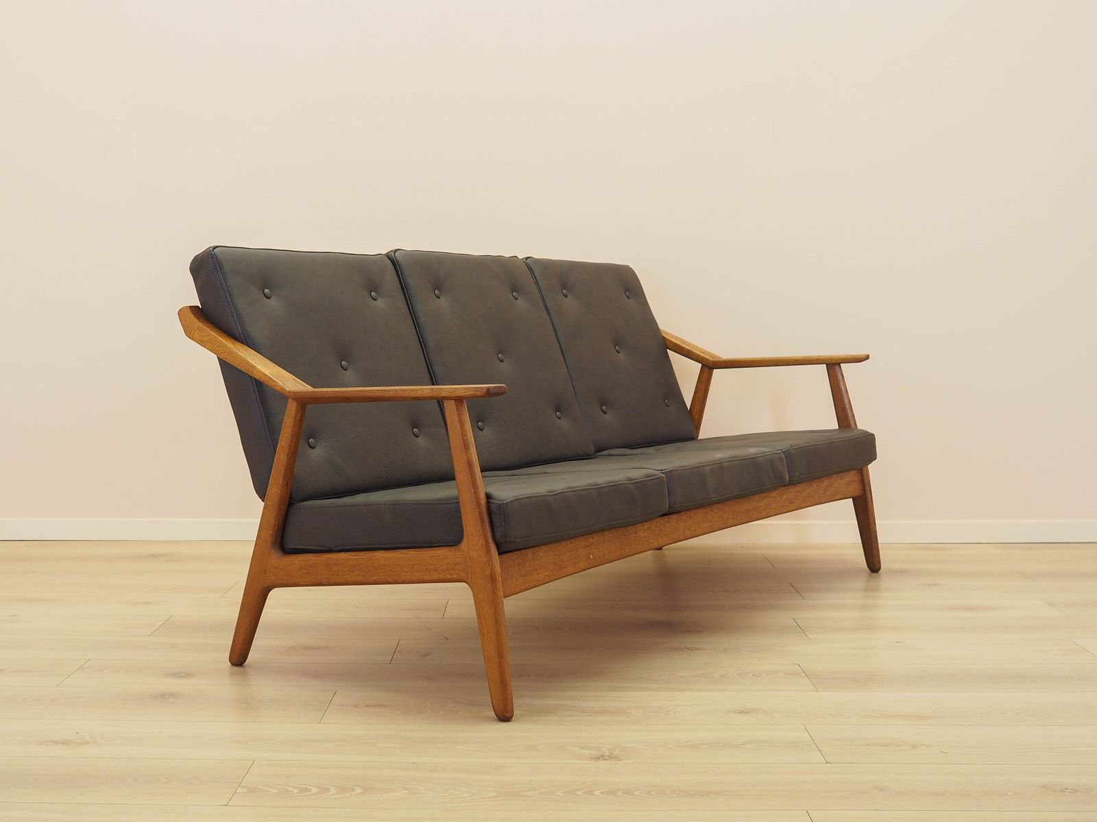 Brockmann Petersen Eikenhouten Bank voor Randers Møbelfabrik, Leren Bekleding, Denemarken, jaren 1970. photo buy