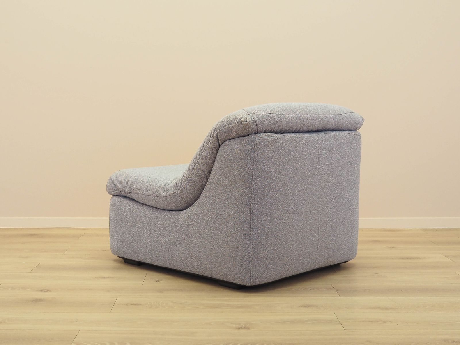 Fauteuil lounge italien Space Age, années 1970, en tissu gris, design organique photo 1399.0