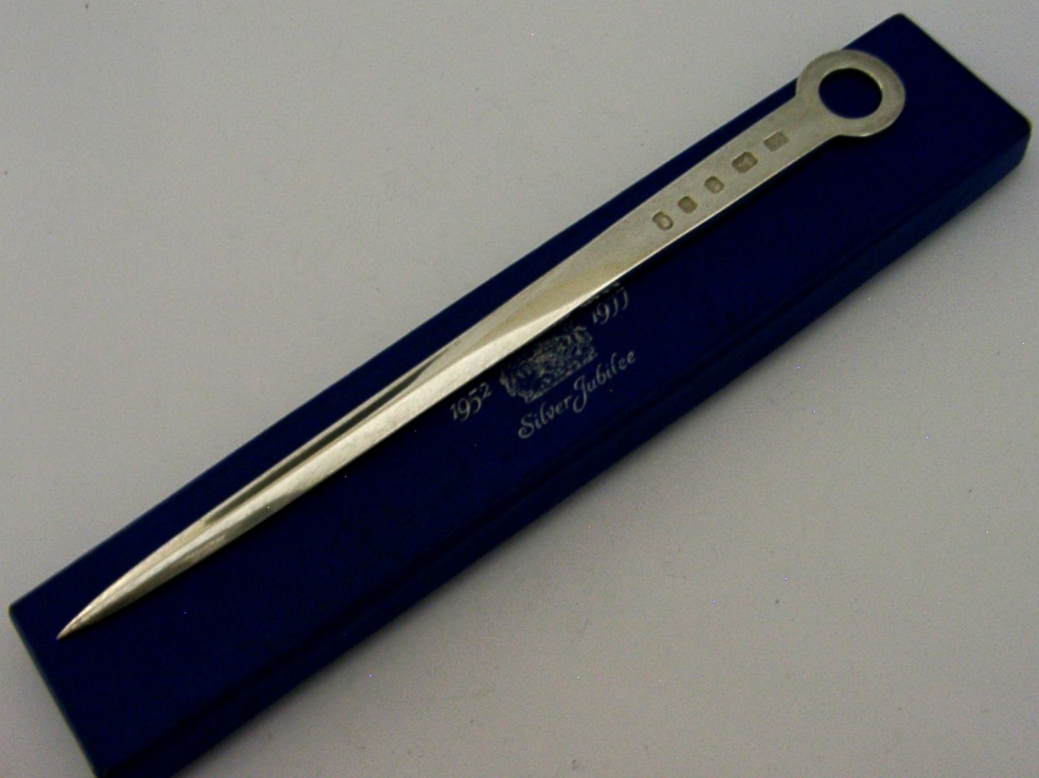 Sterling Silver Desk Letter Envelope Opener 1977 Boxed Silver Jubilee 58g photo 120.0