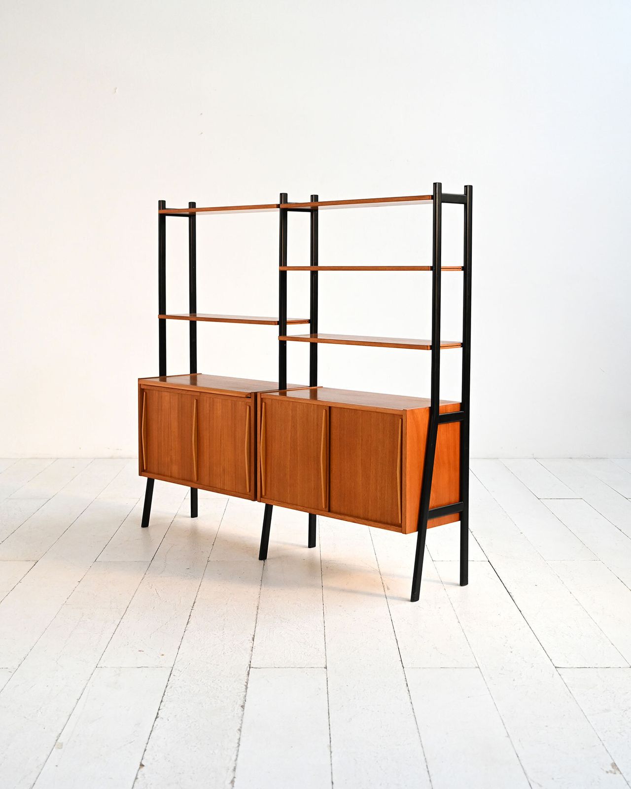 Scandinavian Modular Teak And Lacquered Wood Shelving Unit, 1960s photo 2050.0