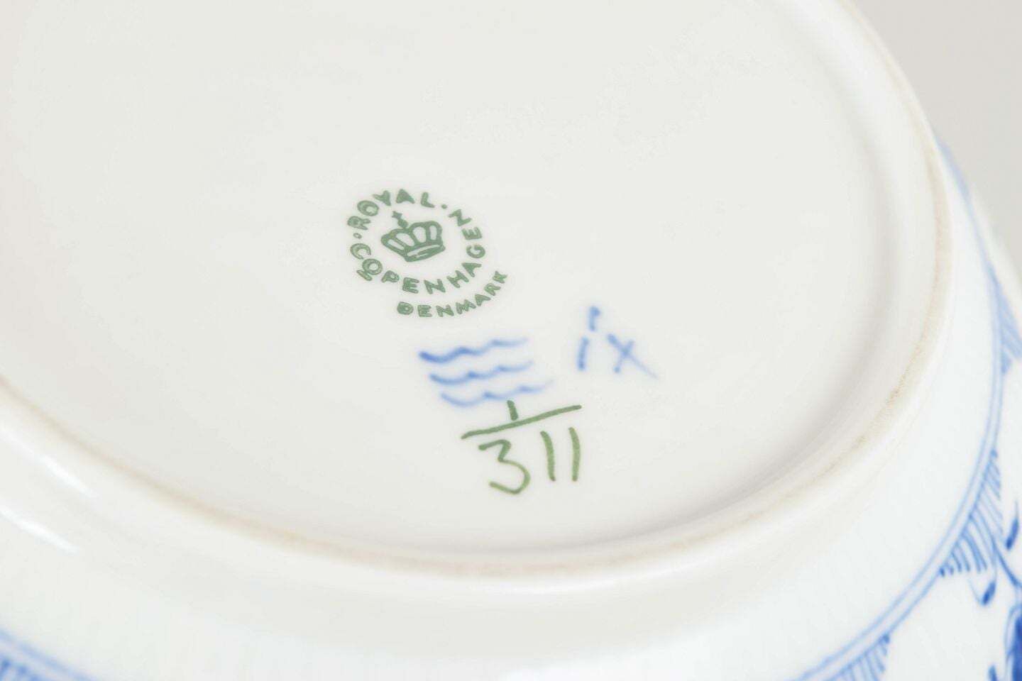 Royal Copenhagen. Bol en porcelaine, motif Blue Fluted Plain. Daté de 1963 photo Décoration