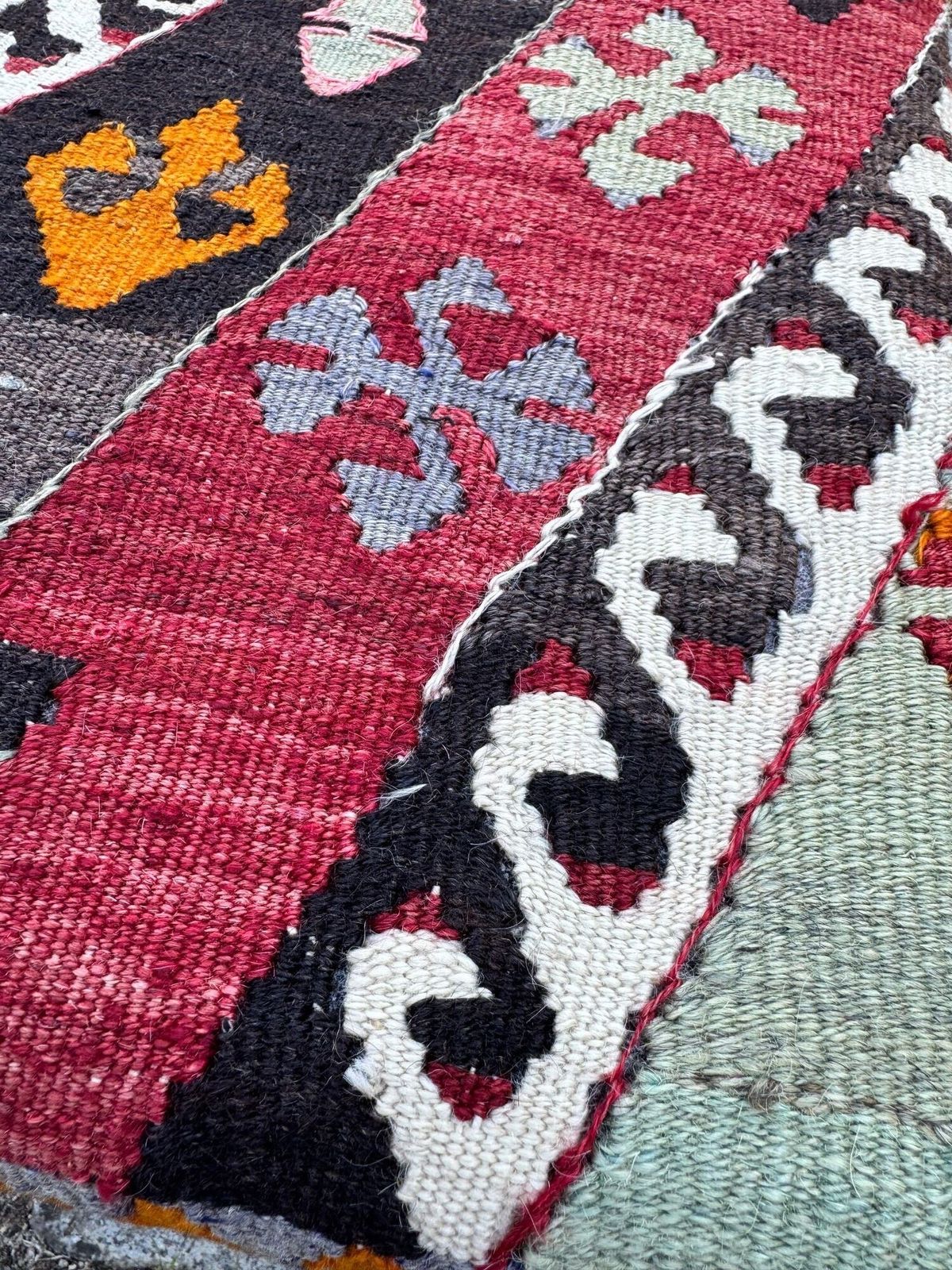 Kilim Kruk 0,52m x 0,37m x H0,37m photo buy