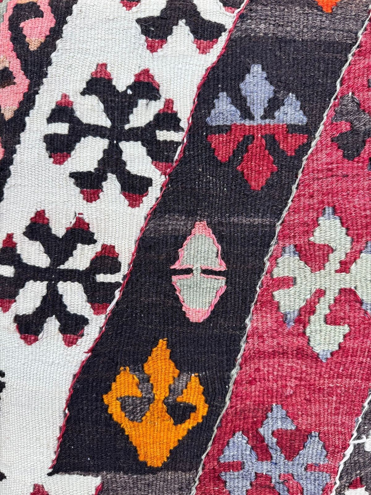 photo for sale Kilim Kruk 0,52m x 0,37m x H0,37m