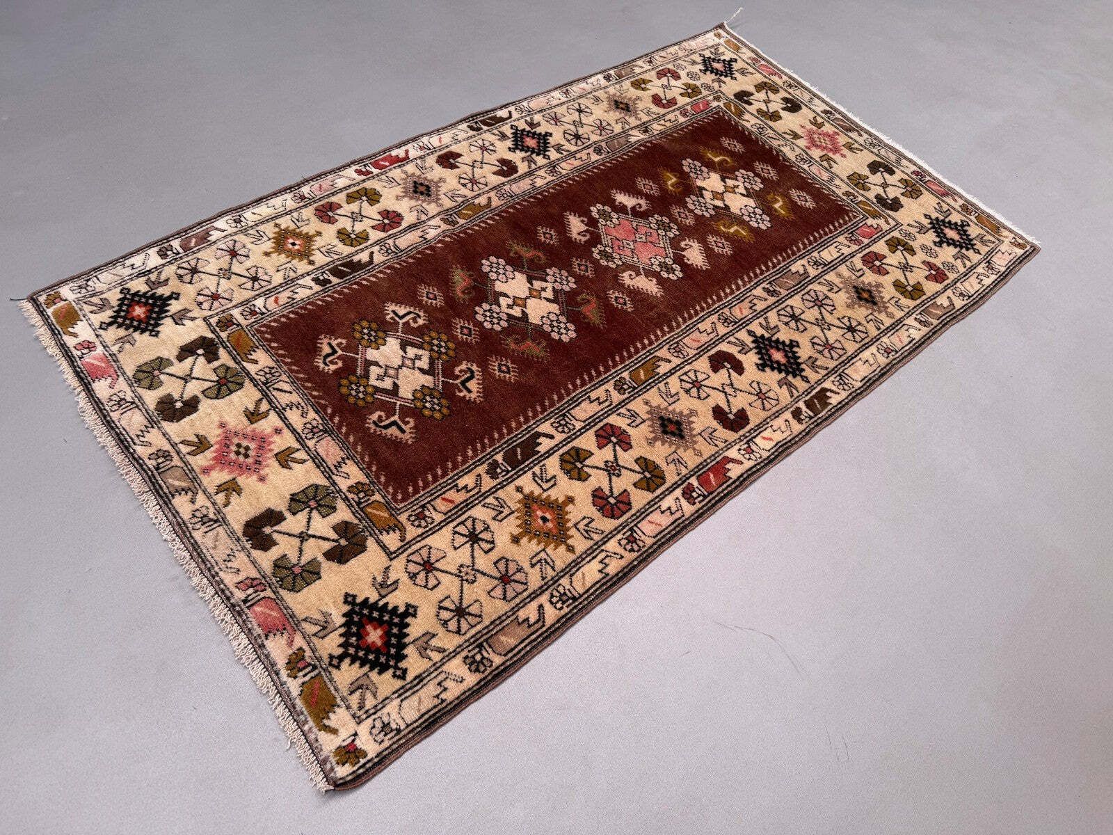 Turkish Milas Rug 116x200 Cm Handmade Vintage Carpet Ushak photo for sale