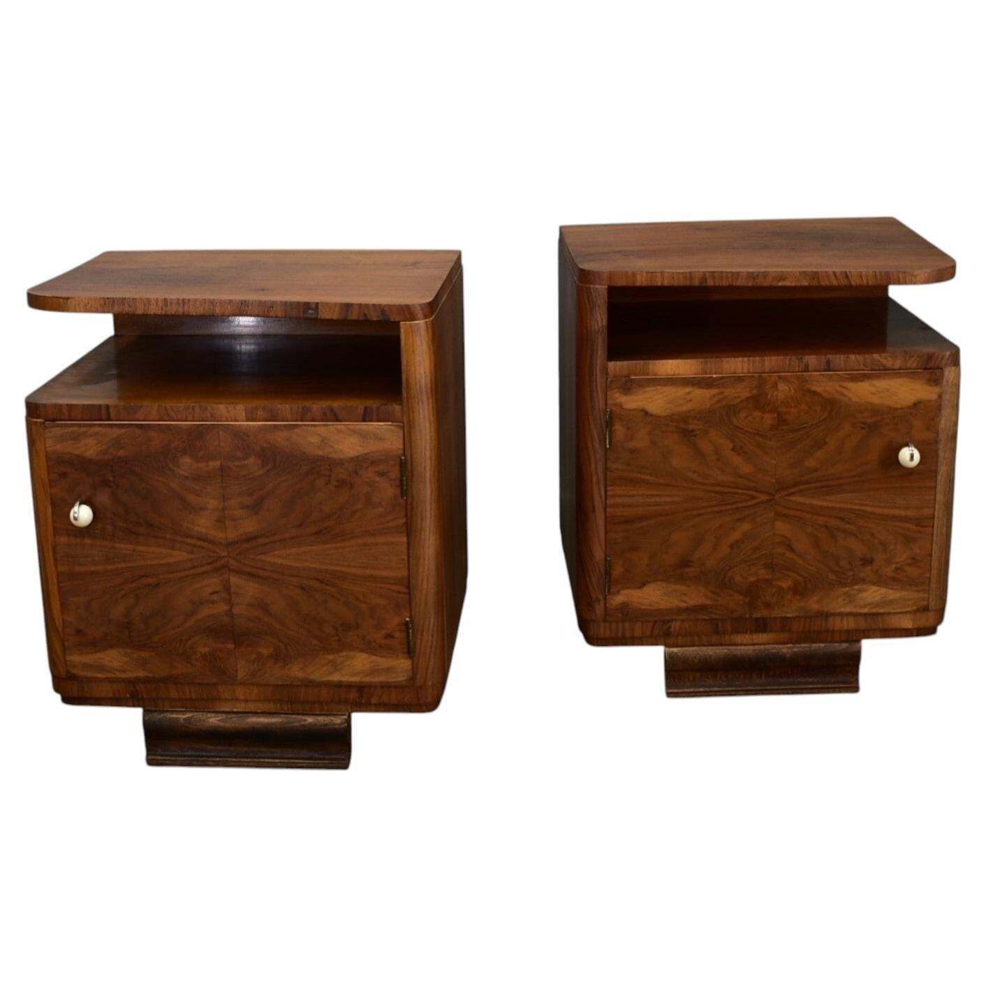 Paar art deco nachtkastjes, Tsjecho-Slowakije, 1939 photo furniture