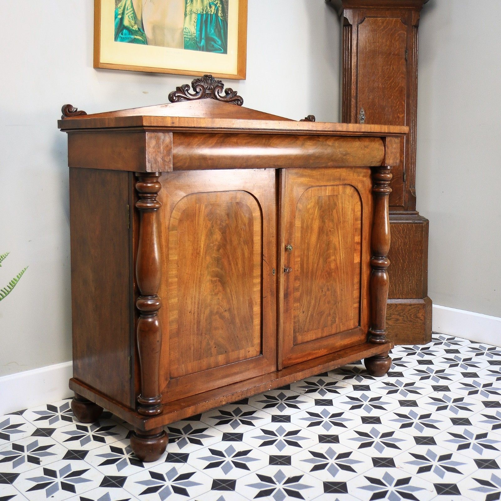 Antique Mahogany Chiffonier Sideboard Victorian With Fitted Interior.