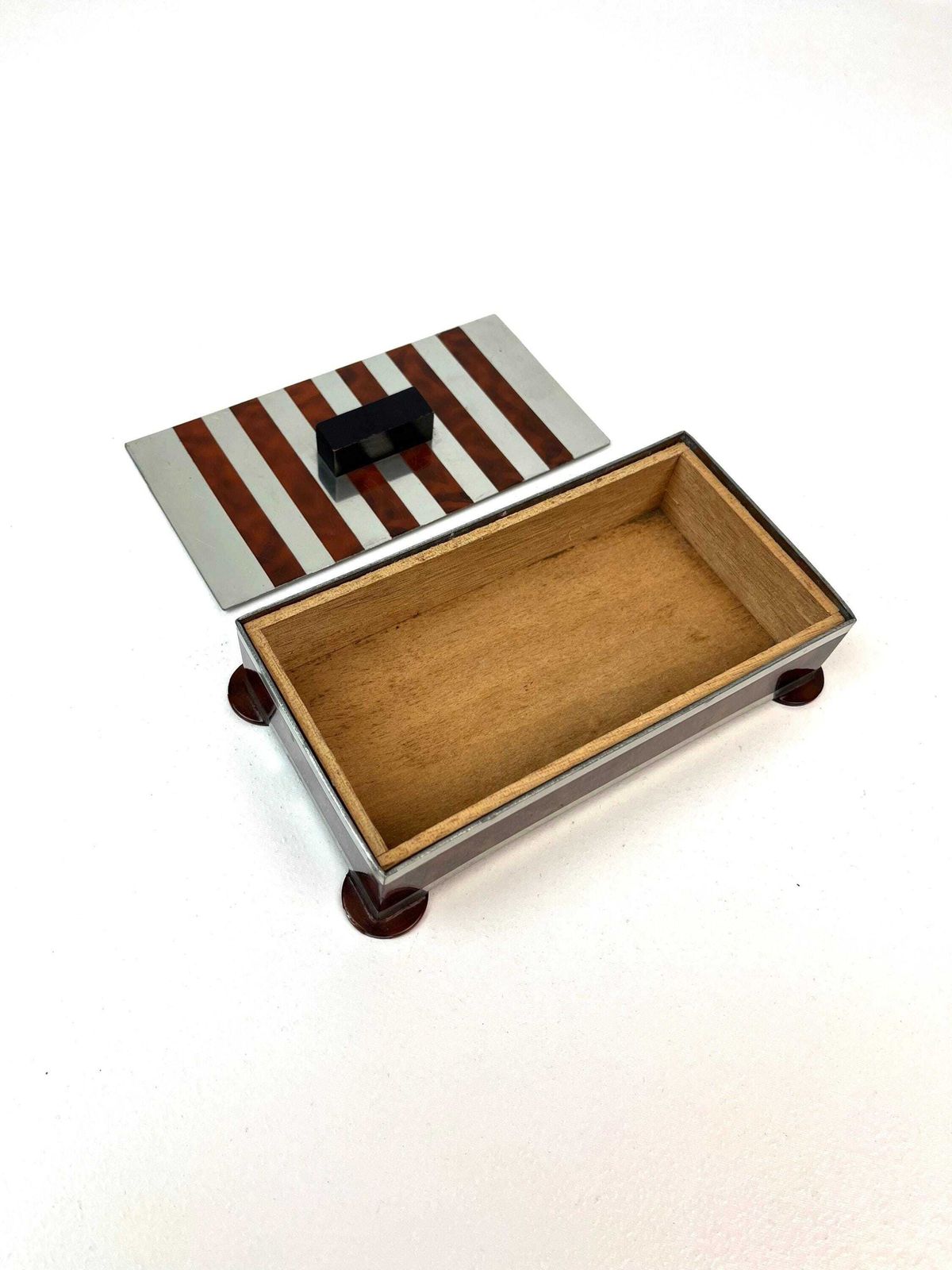 Zeldzame Bauhaus art deco sieradendoos met email, Duitsland 1925 photo furniture