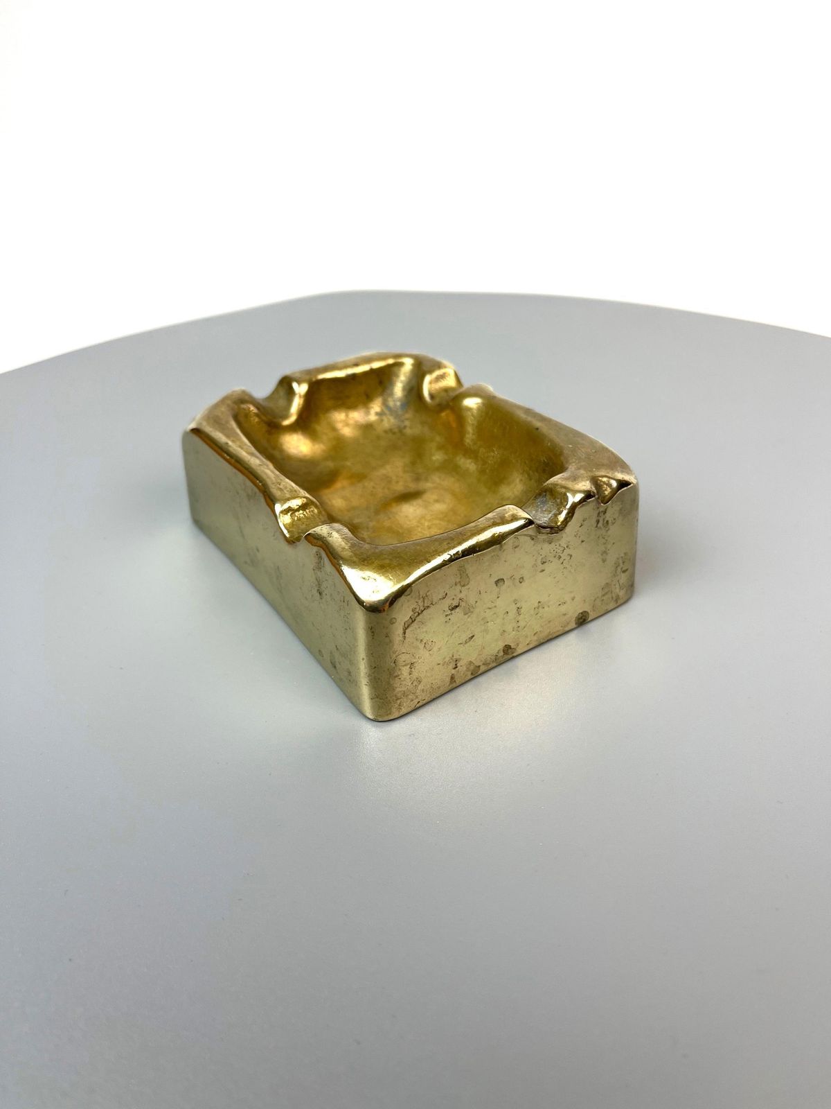 Cendrier Brutalist mid-century en bronze massif, Allemagne, 1960 photo furniture