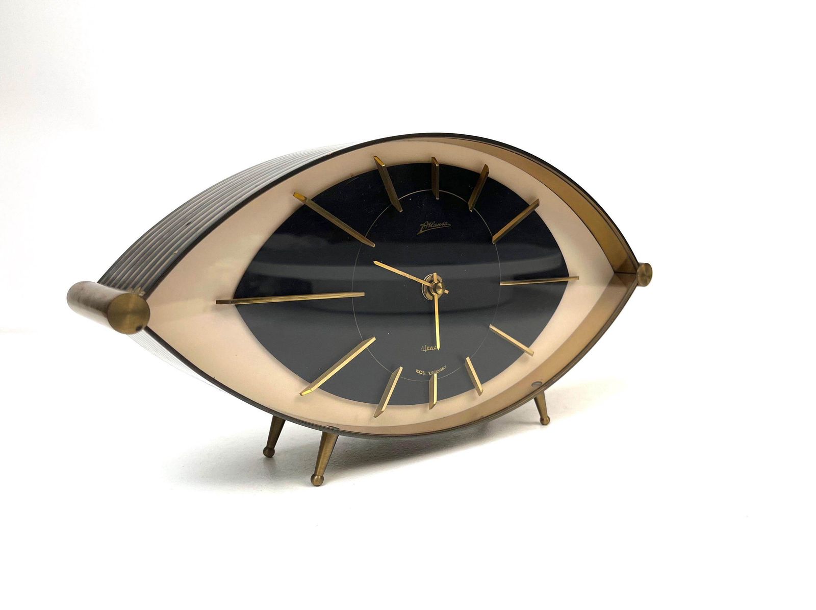 Horloge de bureau mid-century en laiton massif, forme globe, par Richard Rau Atlanta Germany, 1960 photo furniture