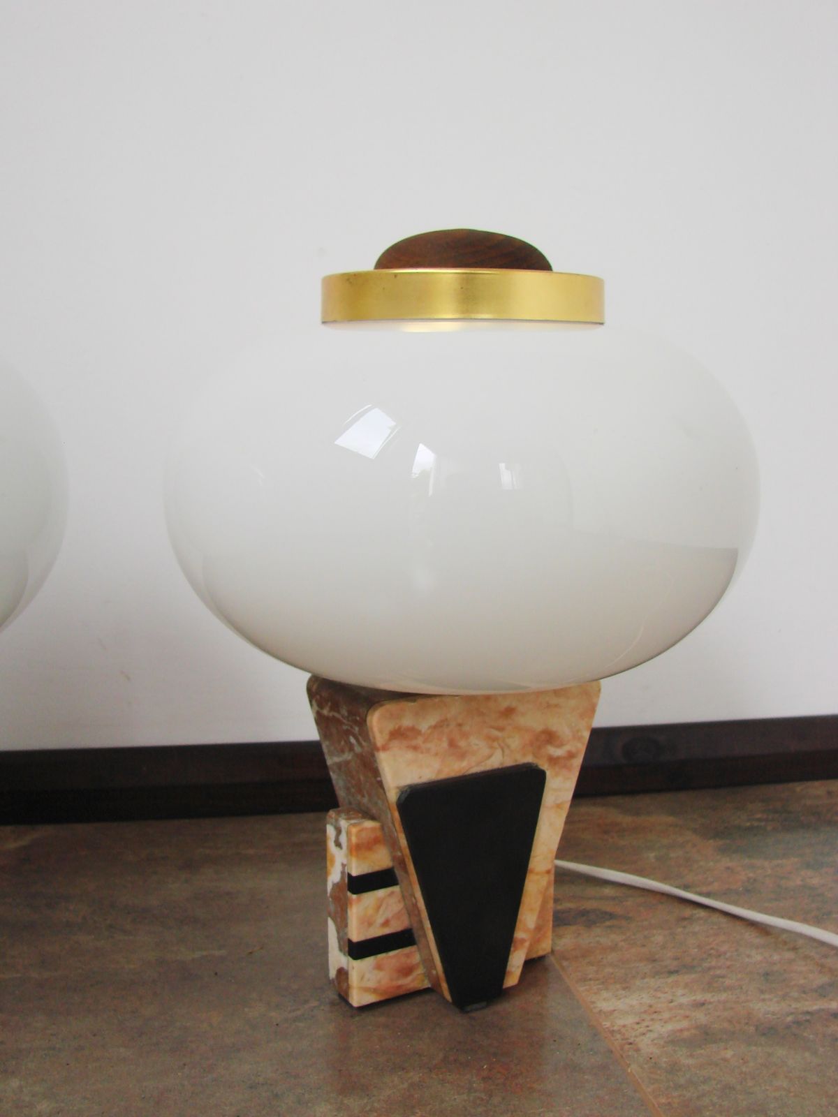 Een paar art deco stijl tafellampen, jaren 1950 photo buy