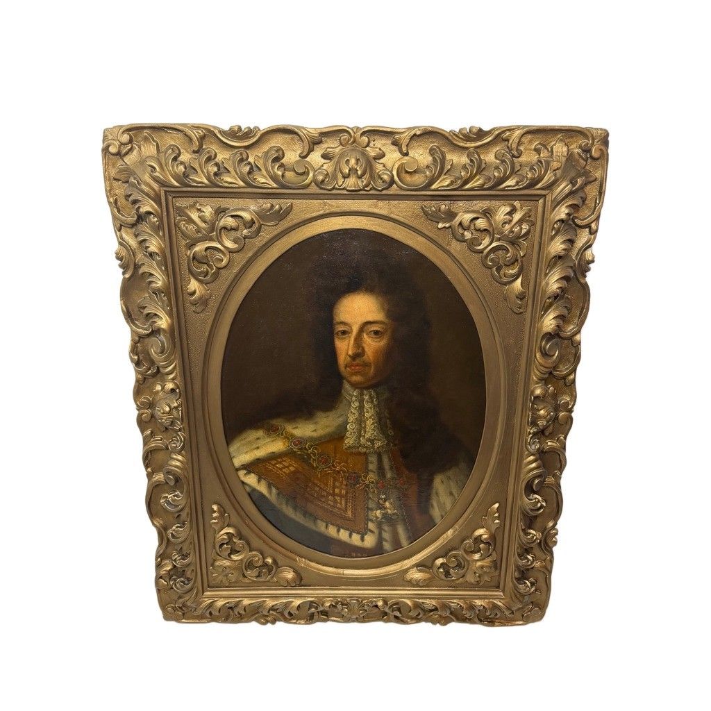 Groot 18e-eeuws olieverfportret van de koninklijke koning Willem III in koninklijke gewaden, de Orde van de Kouseband dragend, naar Godfrey Kneller