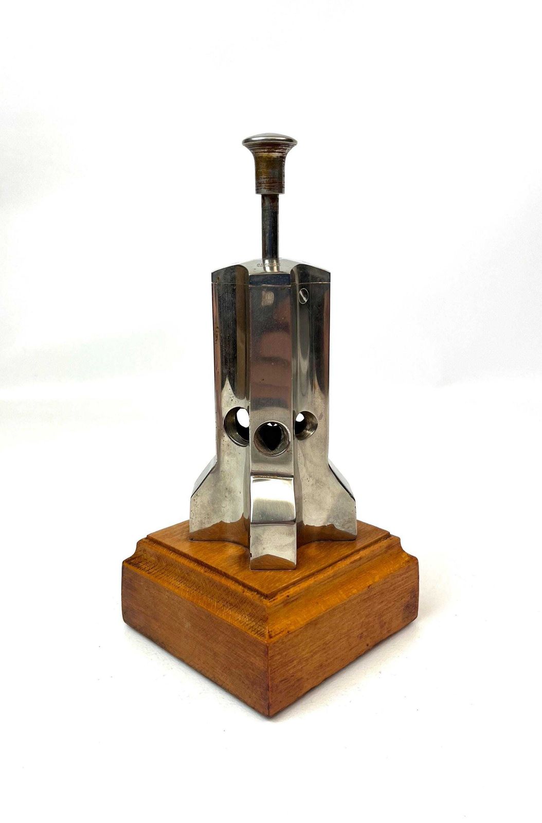 Coupe-cigares Bauhaus Machine Age Art Déco Metropolis, par A. Hösche Alhöso Solingen photo furniture