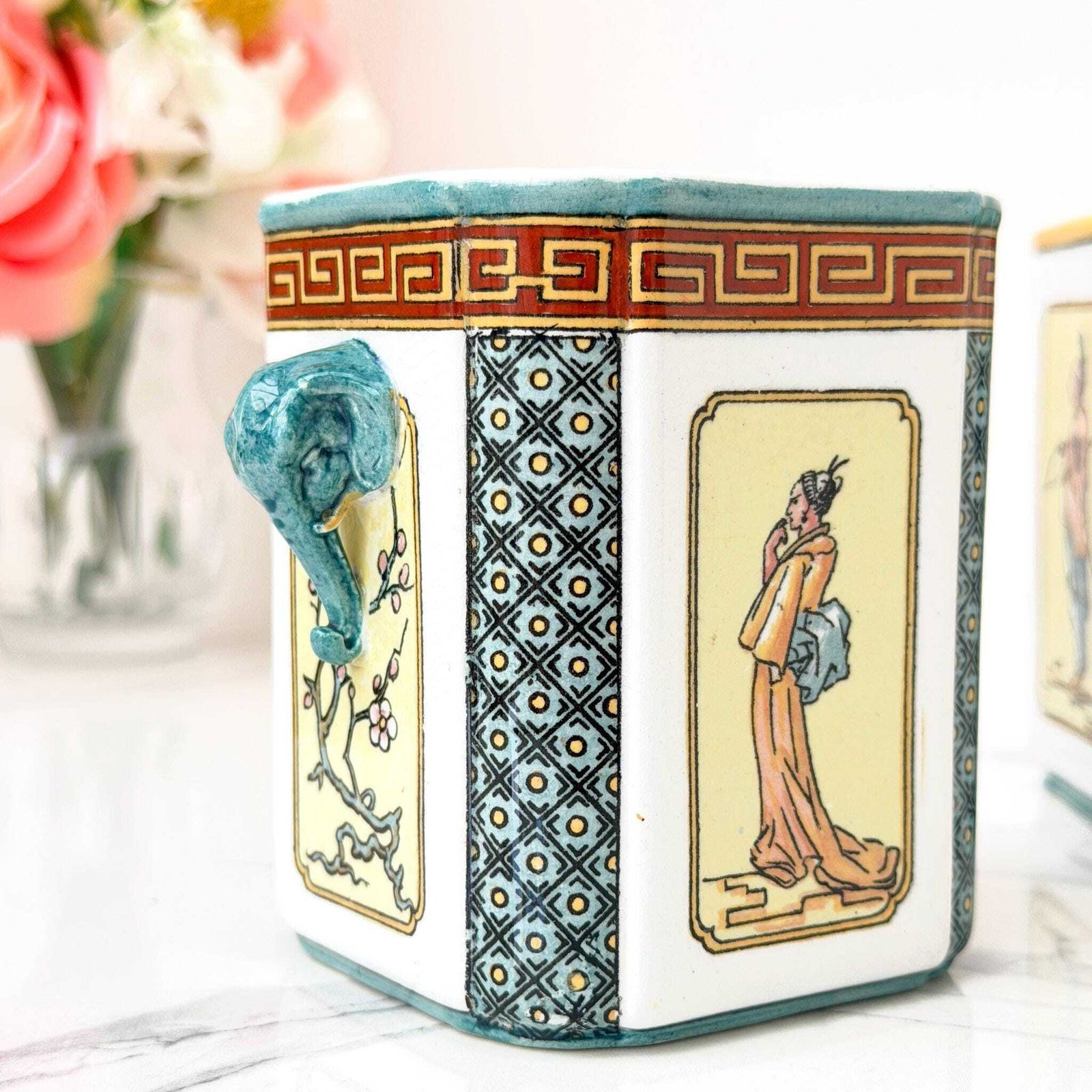 photo buy Antieke Sarreguemines Majolica Cachepots 3d Olifant Japonisme 1880s