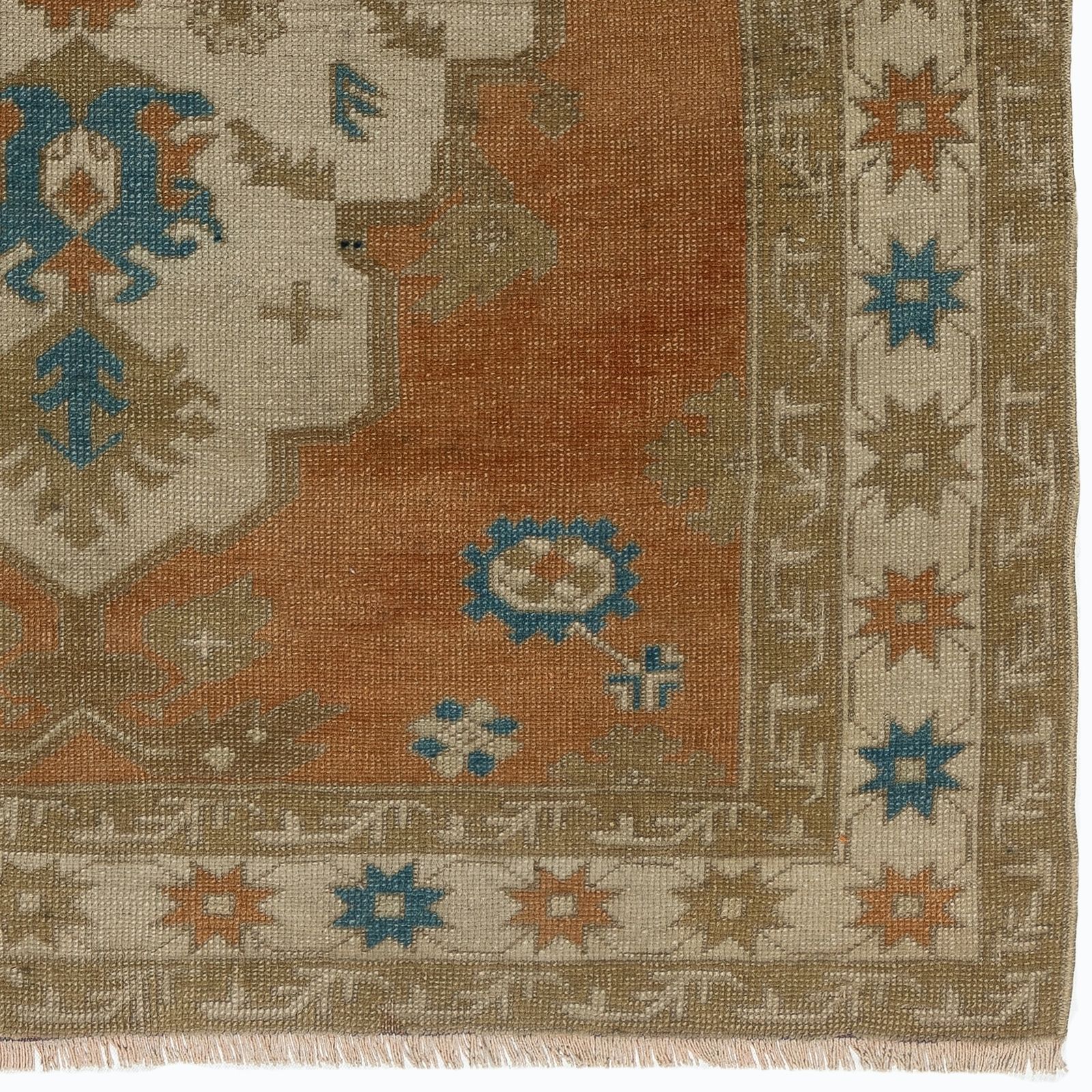 136x195 Cm One Of A Kind Vintage Central Anatolian Hand Knotted Wool Rug C1365 photo vinterior